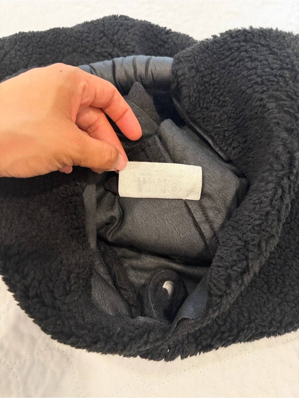 MM6 Maison Margiela Japanese Faux Shearling Tote Bag Black Large Unisex Auth‎